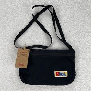 Fjallraven Vardag Pocket Crossbody Purse Royal Black G-1000 NWT
